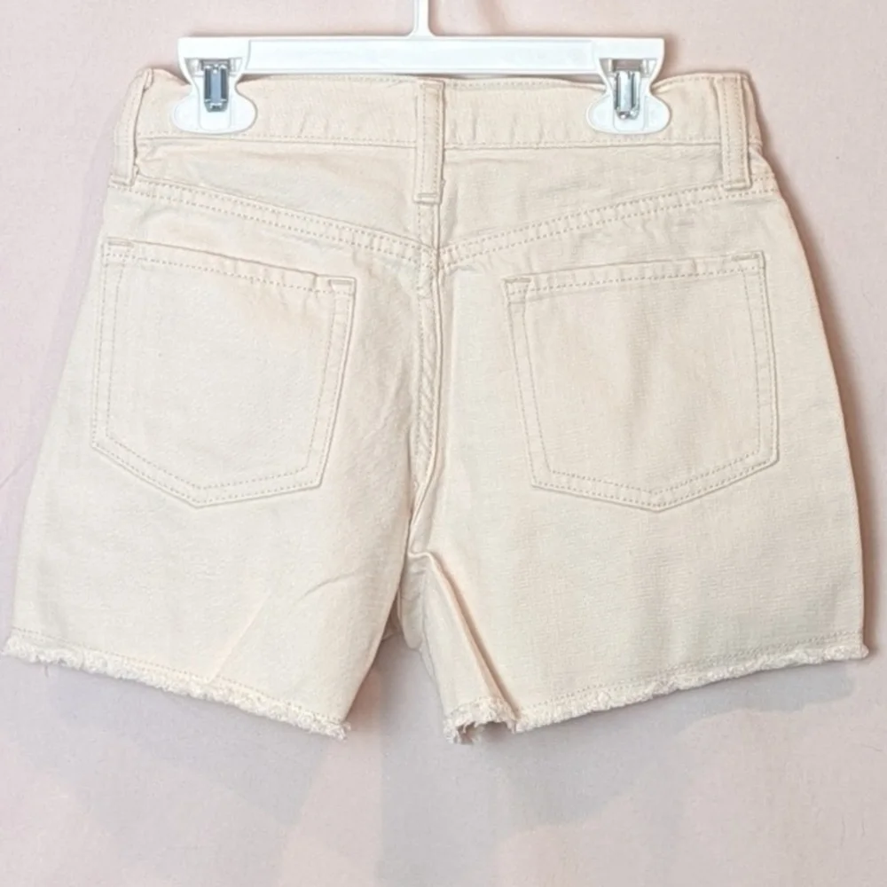 Old Navy Cream Frayed Hem Shorts size 12